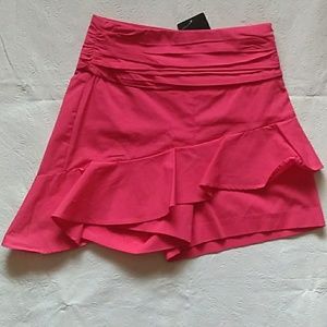 *NWT* Zara  Adorable Coral-Pink Ruffle Skort